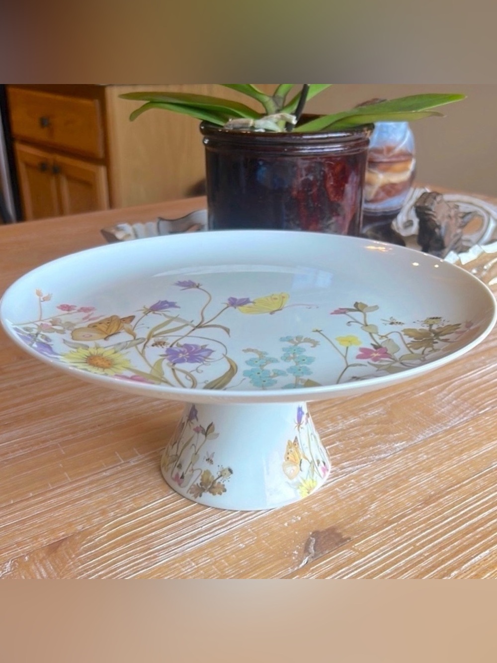 Vintage 1975 Enesco Nature's Garden Society Porcelain Pedestal Cake Stand
